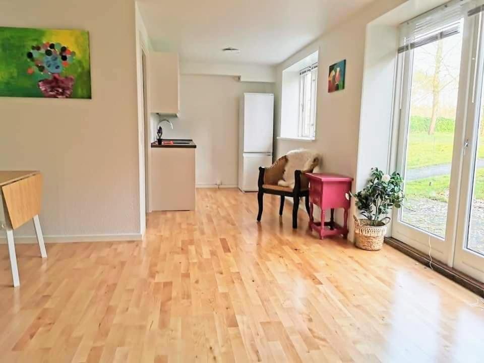 5 Minute Walk To Lego House-70M2 Apartment With Garden-Unit C Billund Eksteriør billede